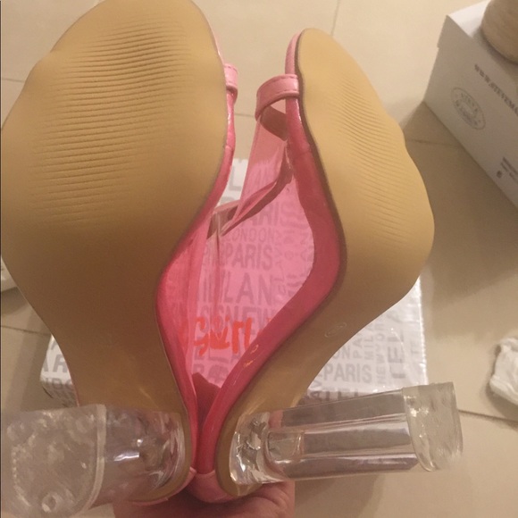 Pink booties - Picture 5 of 5